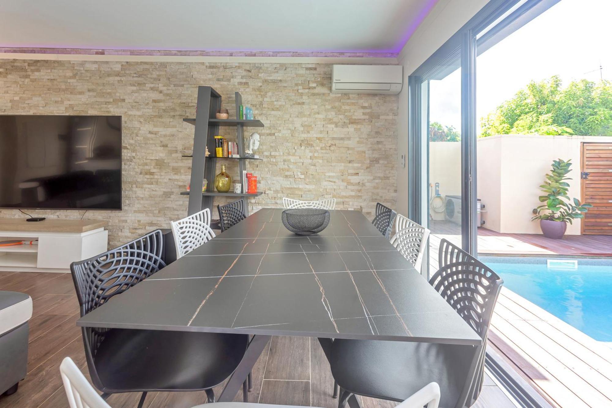 Villa Les Jasmin Standing Piscine Chauffee Jacuzzi 5 Ch 14 Pers Baie-Mahault
