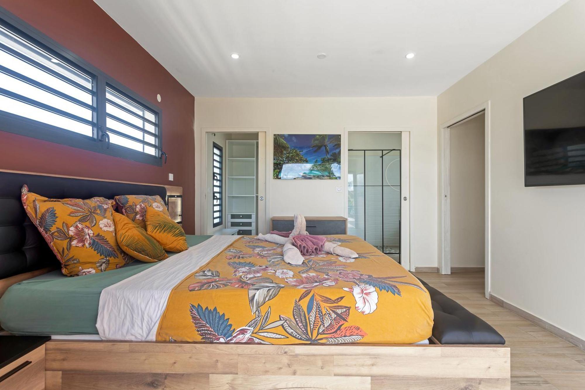 Les Jasmin Standing Piscine Chauffee Jacuzzi 5 Ch 14 Pers Villa