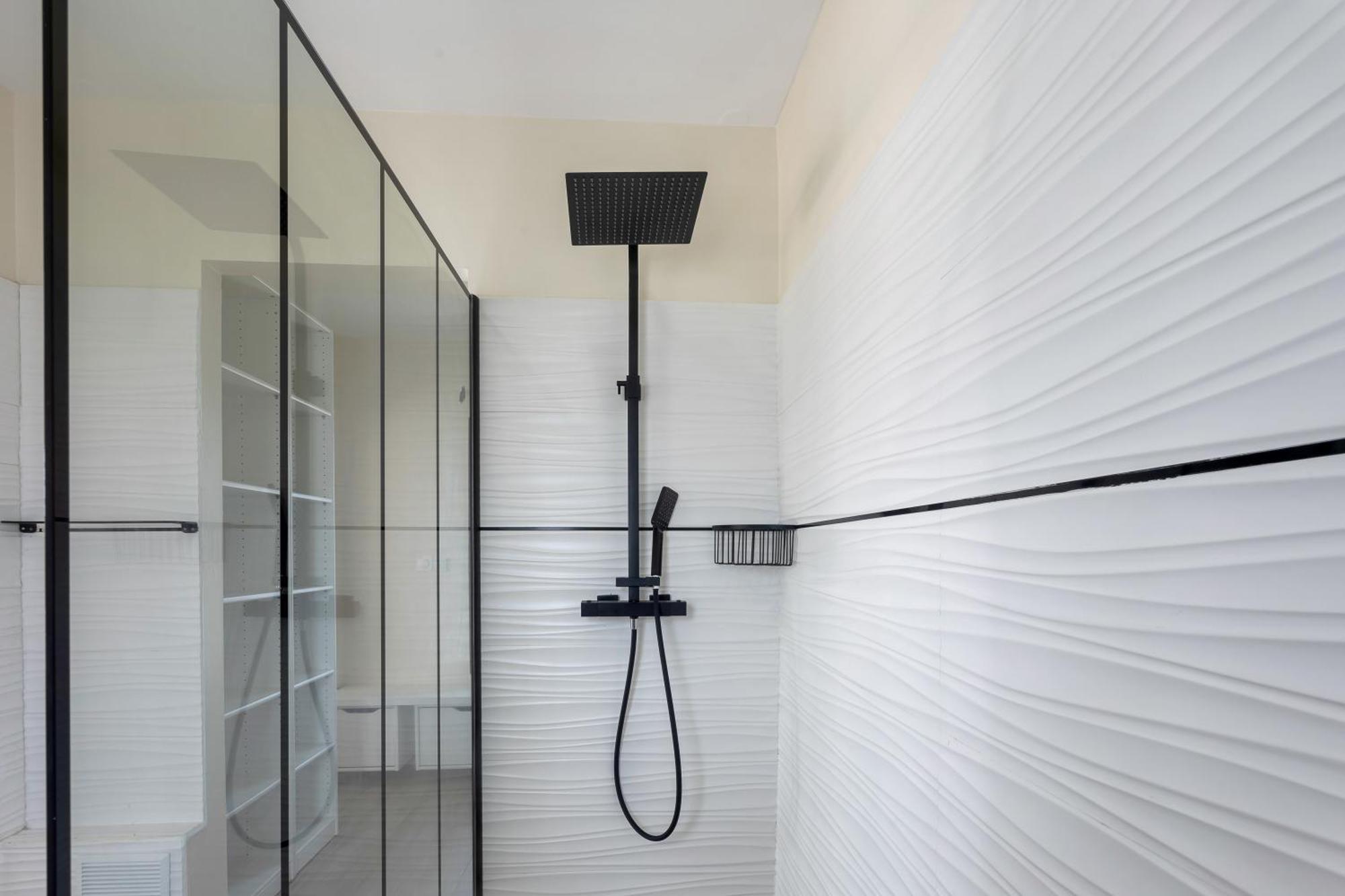 Les Jasmin Standing Piscine Chauffee Jacuzzi 5 Ch 14 Pers *